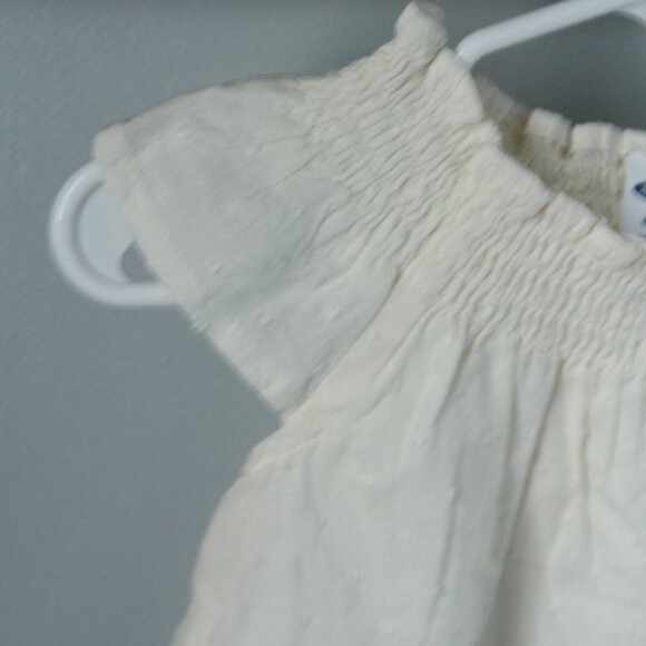 Old Navy size 6-12M Linen Cream Top - Picture 2 of 2